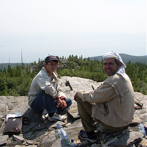О.В. Лунина, С.А. Борняков. Приморский хребет. 2003_год.