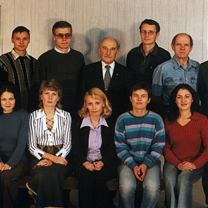 Лаборатория тектонофизики. 2004