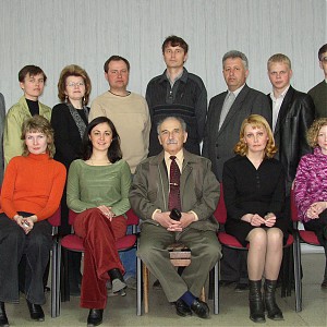 Лаборатория тектонофизики. 2004
